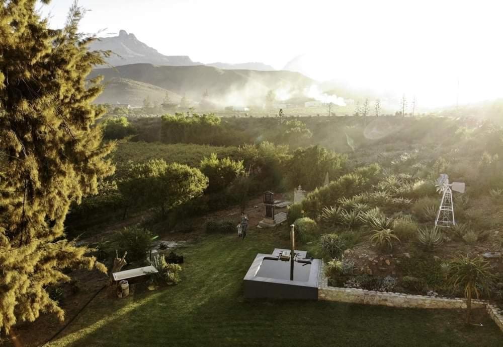 Hotel Sipreslaan Selfsorg Gastehuis Ladismith Exterior foto